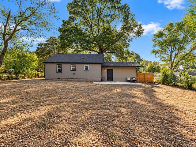 809 Burton Street, Benton, AR 72015