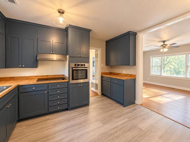 809 Burton Street, Benton, AR 72015