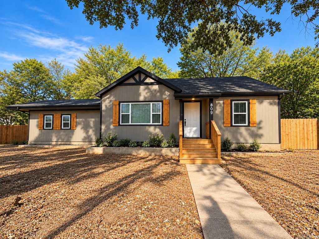 809 Burton Street, Benton, AR 72015