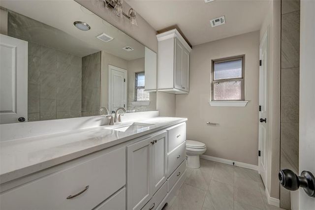 1912 Meadow Brook Road, Yukon, OK 73099