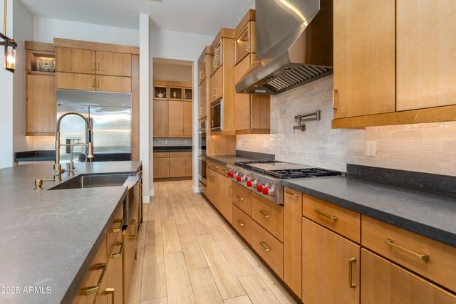 13307 E SAND HILLS Road, Scottsdale, AZ 85255