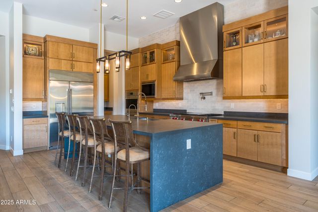 13307 E SAND HILLS Road, Scottsdale, AZ 85255