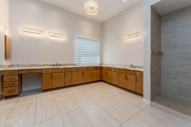 13307 E SAND HILLS Road, Scottsdale, AZ 85255