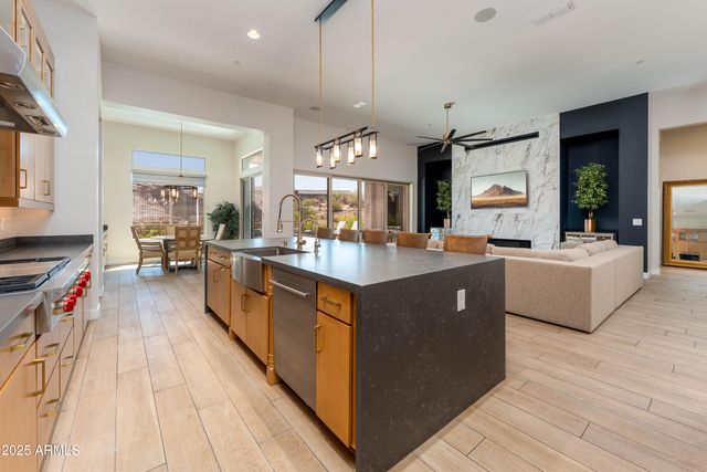 13307 E SAND HILLS Road, Scottsdale, AZ 85255