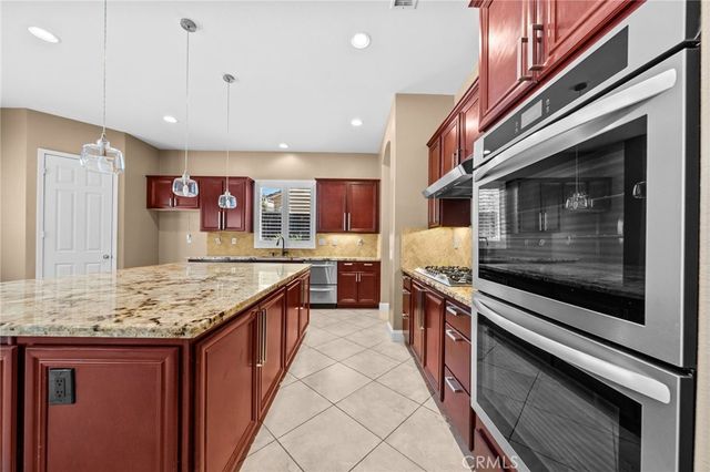 31704 Pepper Tree, Winchester, CA 92596