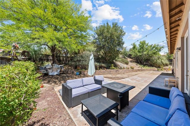 31704 Pepper Tree, Winchester, CA 92596