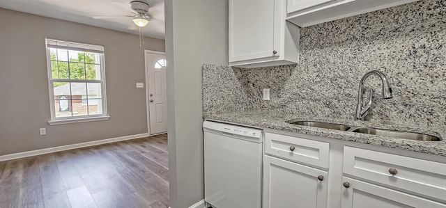 8051 BOURNE RD, Bartlett, TN 38002