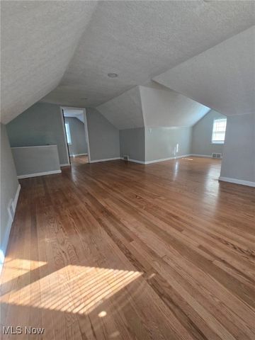 3282 Bears Den Road, Youngstown, OH 44511