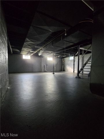 3282 Bears Den Road, Youngstown, OH 44511