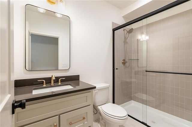 18505 Windsor Street, Overland Park, KS 66085