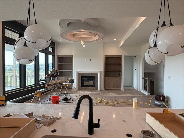 18505 Windsor Street, Overland Park, KS 66085