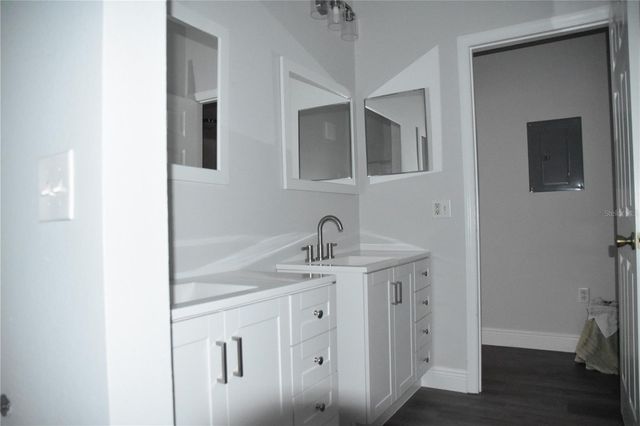 316 SOUTHERN PECAN CIRCLE 205, Winter Garden, FL 34787