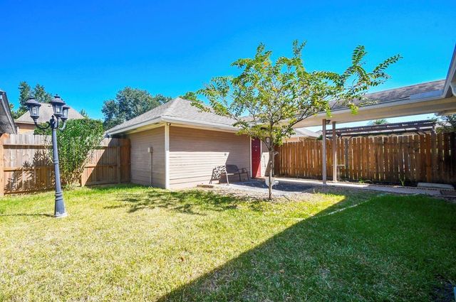 6617 Tournament Drive, Houston, TX 77069