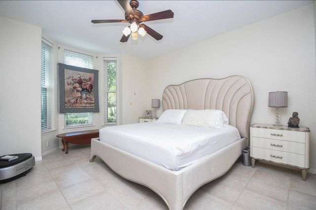 6617 Tournament Drive, Houston, TX 77069