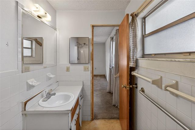 7252 LANDOVER DRIVE, Zephyrhills, FL 33540