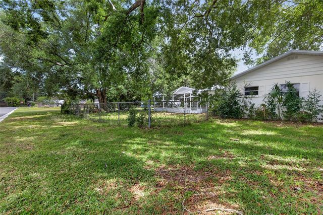 7252 LANDOVER DRIVE, Zephyrhills, FL 33540