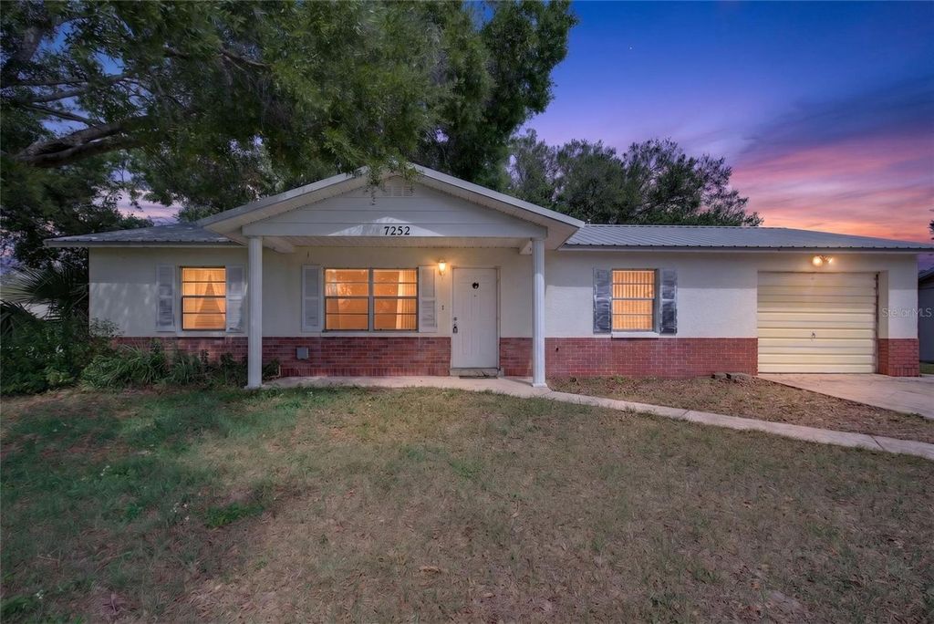 7252 LANDOVER DRIVE, Zephyrhills, FL 33540