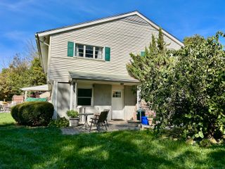 151 Washington Avenue, Woodbury, CT 06798