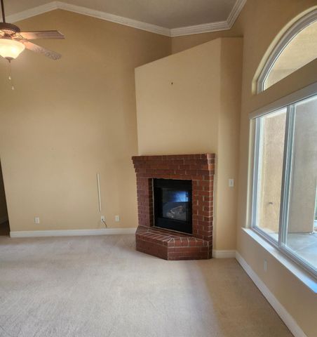 2684 Armstrong Avenue, Clovis, CA 93611