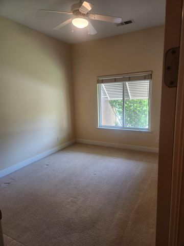 2684 Armstrong Avenue, Clovis, CA 93611