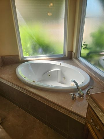 2684 Armstrong Avenue, Clovis, CA 93611