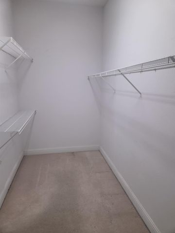 2684 Armstrong Avenue, Clovis, CA 93611