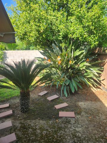 2684 Armstrong Avenue, Clovis, CA 93611