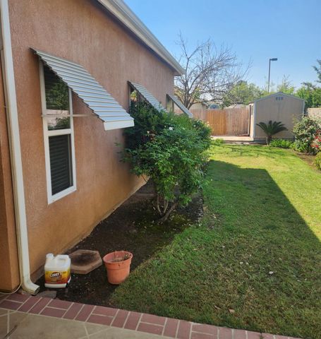 2684 Armstrong Avenue, Clovis, CA 93611