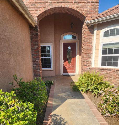 2684 Armstrong Avenue, Clovis, CA 93611