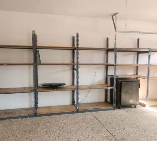 2684 Armstrong Avenue, Clovis, CA 93611