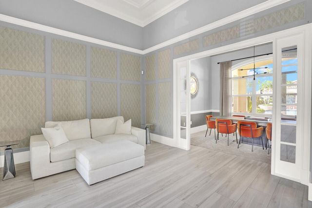 9901 Baywinds Drive 3305, West Palm Beach, FL 33411