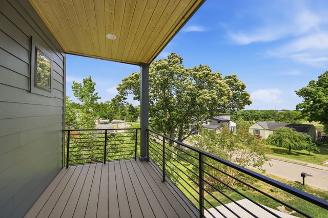 1805B River Dr, Nashville, TN 37218