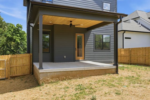 1805B River Dr, Nashville, TN 37218