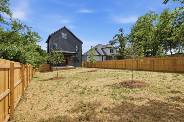1805B River Dr, Nashville, TN 37218
