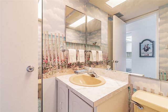 17920 GULF BOULEVARD 1208, Redington Shores, FL 33708