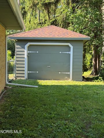 231 W State Line Road, Toledo, OH 43612