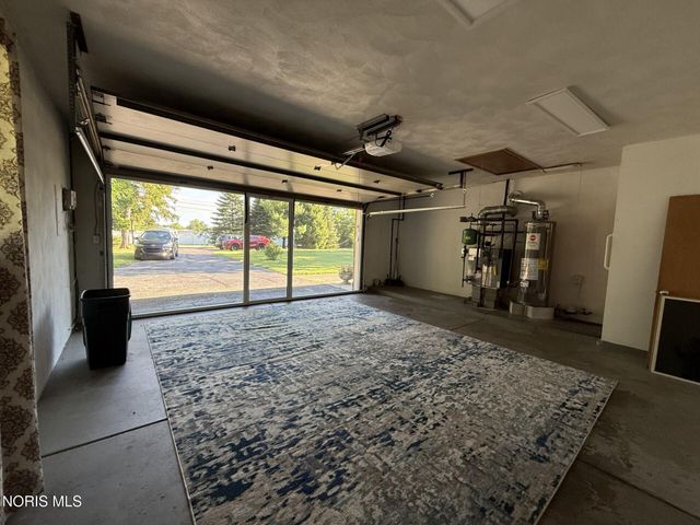 231 W State Line Road, Toledo, OH 43612