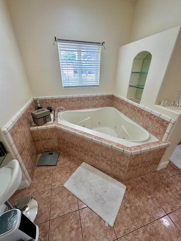 42500 20th Street West, Lancaster, CA 93534