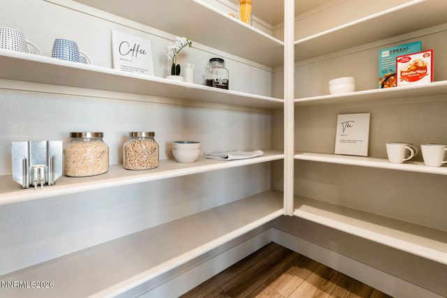 182 Silver Peak Lp, Carson City, NV 89701