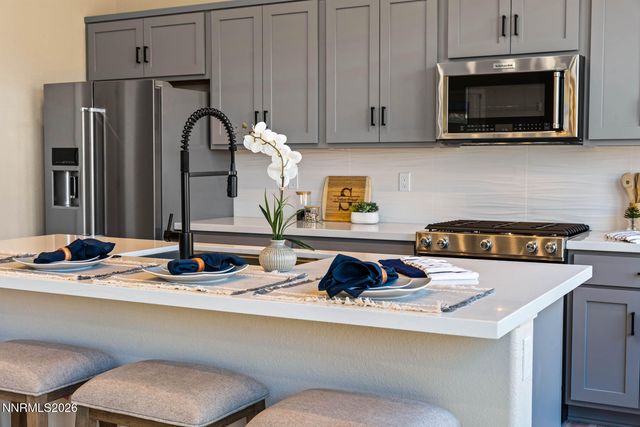 182 Silver Peak Lp, Carson City, NV 89701