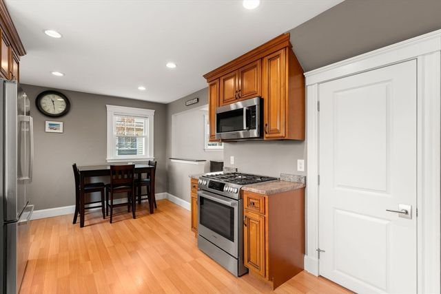 228 Atlantic St, Quincy, MA 02171