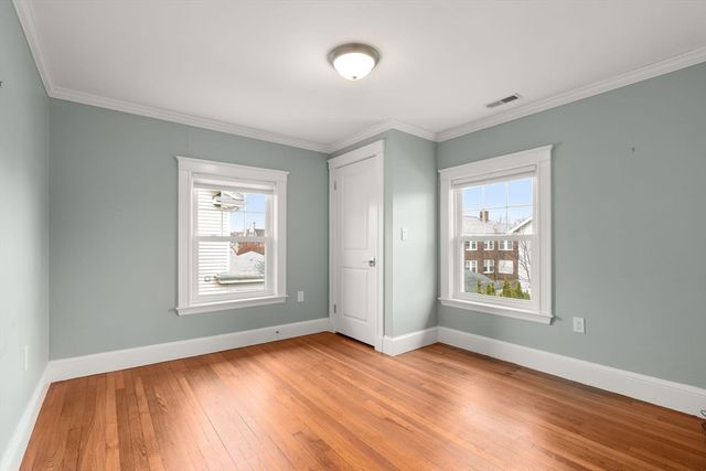 228 Atlantic St, Quincy, MA 02171