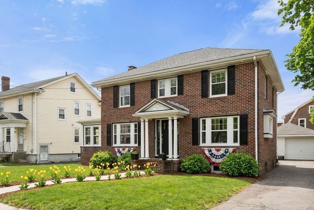 228 Atlantic St, Quincy, MA 02171