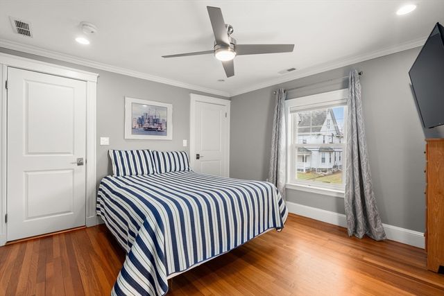 228 Atlantic St, Quincy, MA 02171