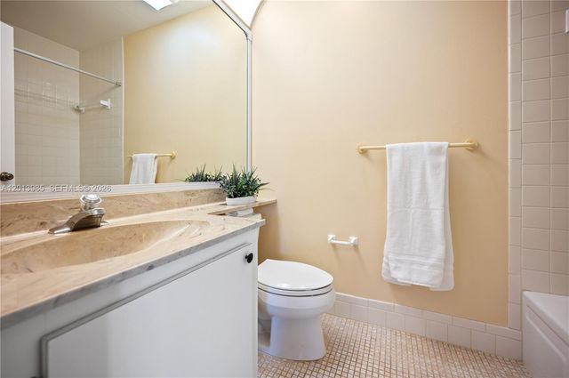 2347 SW 15th St 66, Deerfield Beach, FL 33442