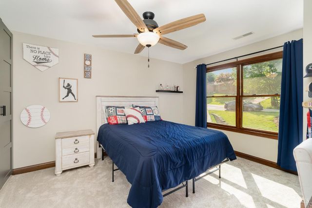 1753 E Cove Circle, Lawrenceburg, IN 47025