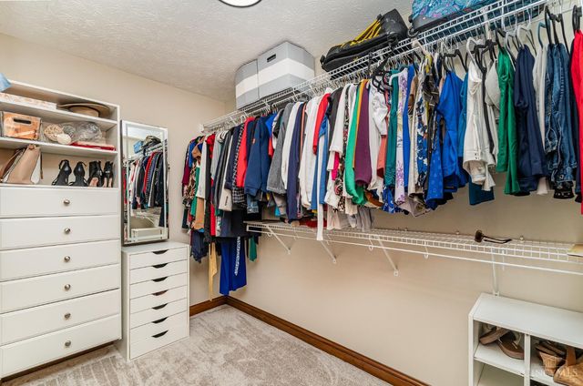 1753 E Cove Circle, Lawrenceburg, IN 47025