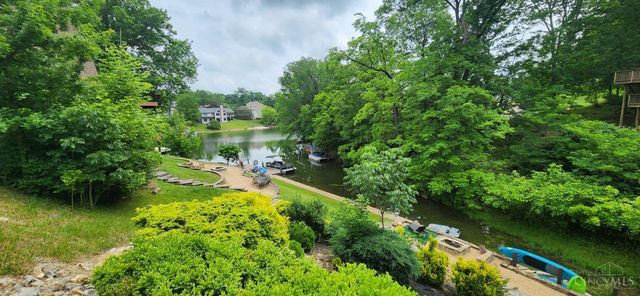 1753 E Cove Circle, Lawrenceburg, IN 47025