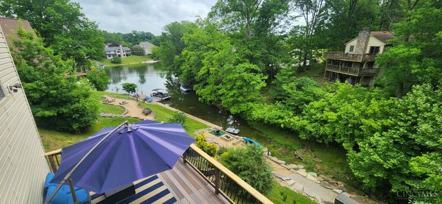 1753 E Cove Circle, Lawrenceburg, IN 47025