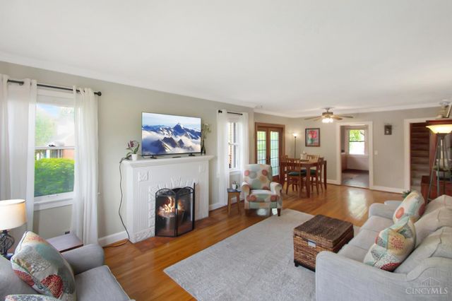6134 Cherokee Drive, Madeira, OH 45243